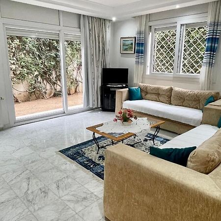 Etage De Villa Avec Jardin, Pres De L'Aireport Et Parking Prive Ариана Екстериор снимка