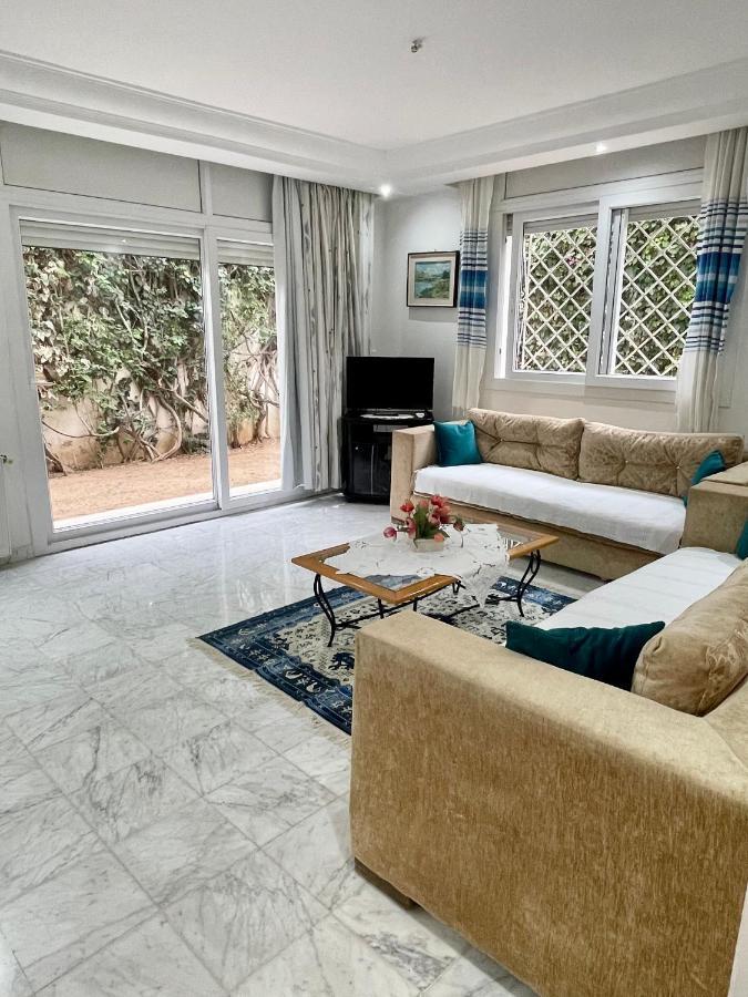 Etage De Villa Avec Jardin, Pres De L'Aireport Et Parking Prive Ариана Екстериор снимка