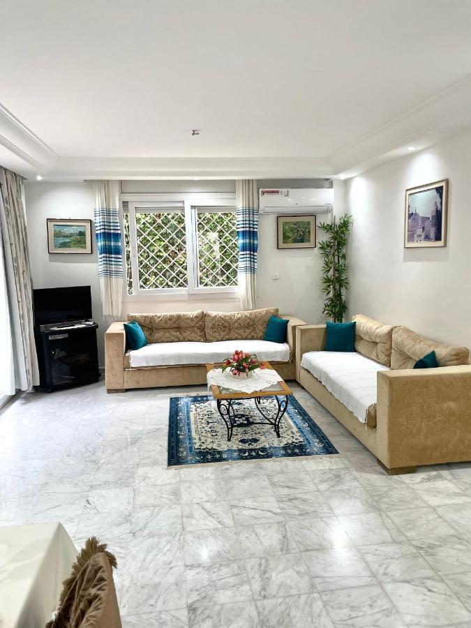 Etage De Villa Avec Jardin, Pres De L'Aireport Et Parking Prive Ариана Екстериор снимка