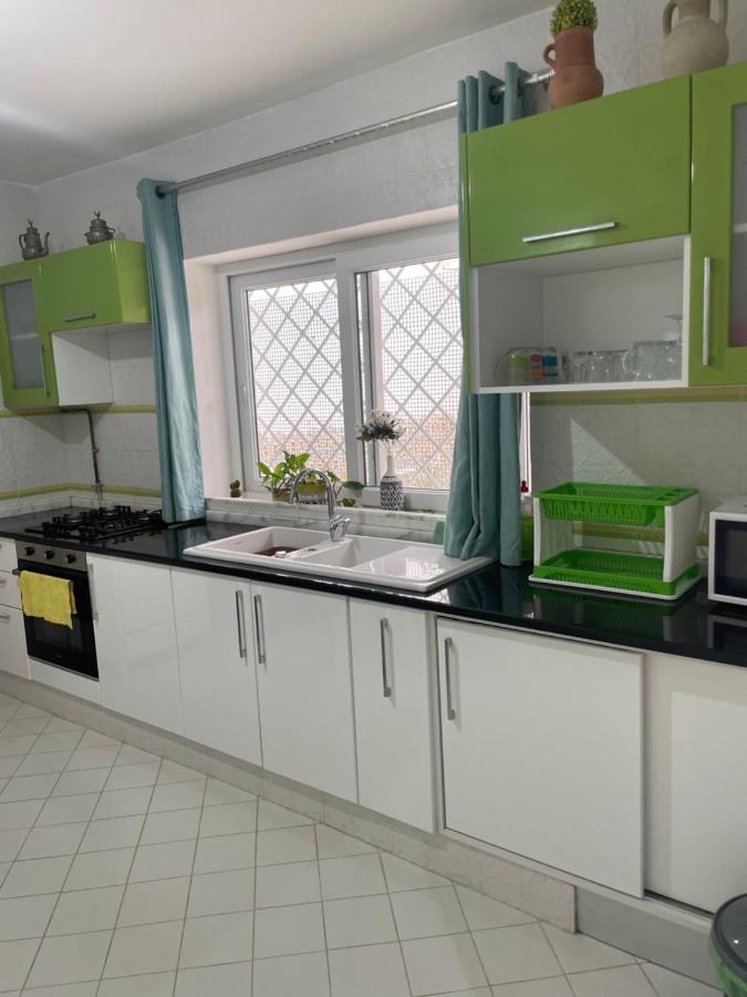 Etage De Villa Avec Jardin, Pres De L'Aireport Et Parking Prive Ариана Екстериор снимка