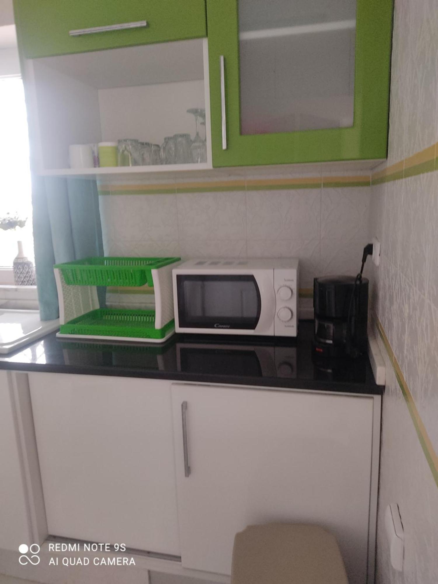 Etage De Villa Avec Jardin, Pres De L'Aireport Et Parking Prive Ариана Екстериор снимка