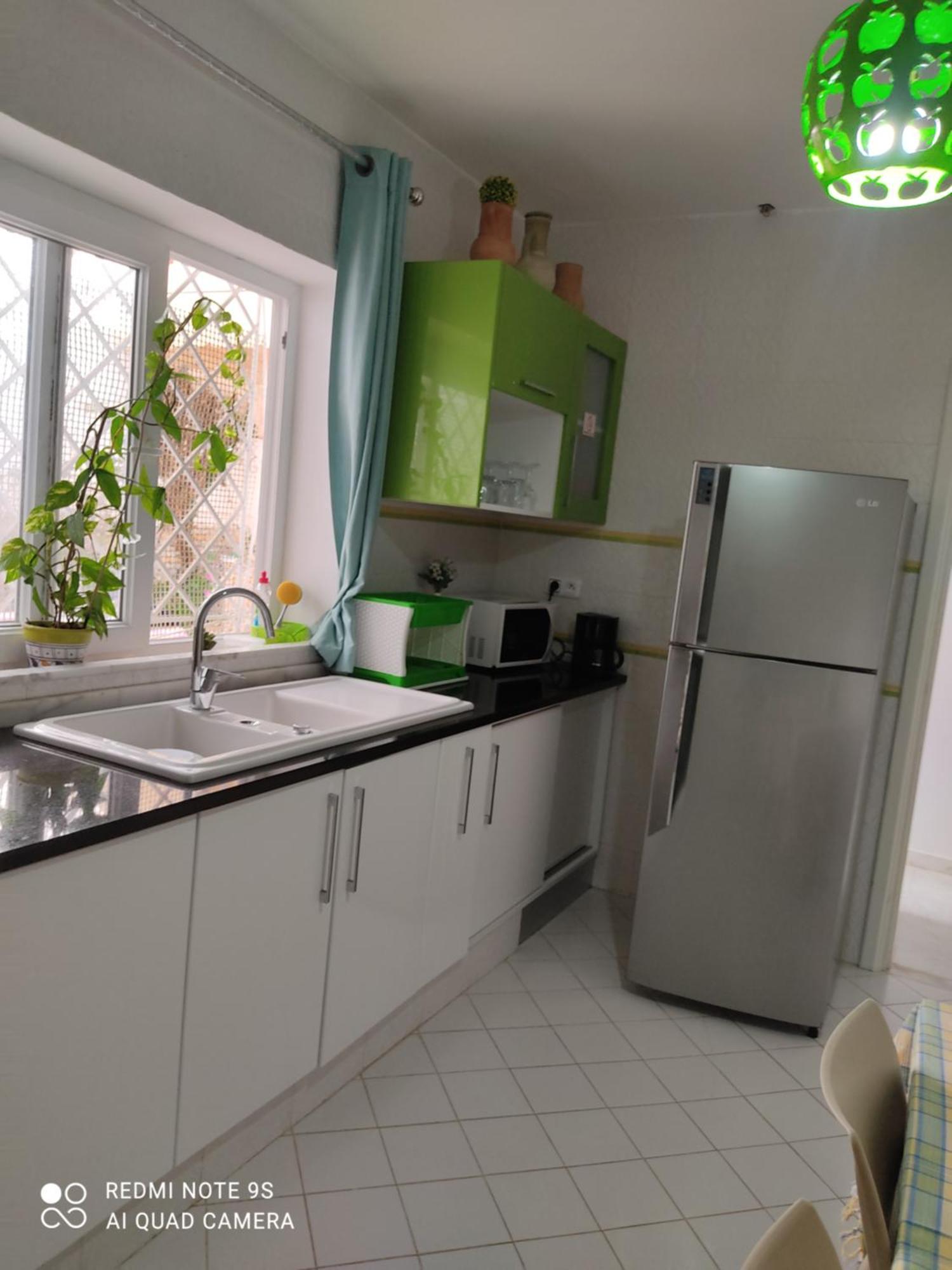 Etage De Villa Avec Jardin, Pres De L'Aireport Et Parking Prive Ариана Екстериор снимка
