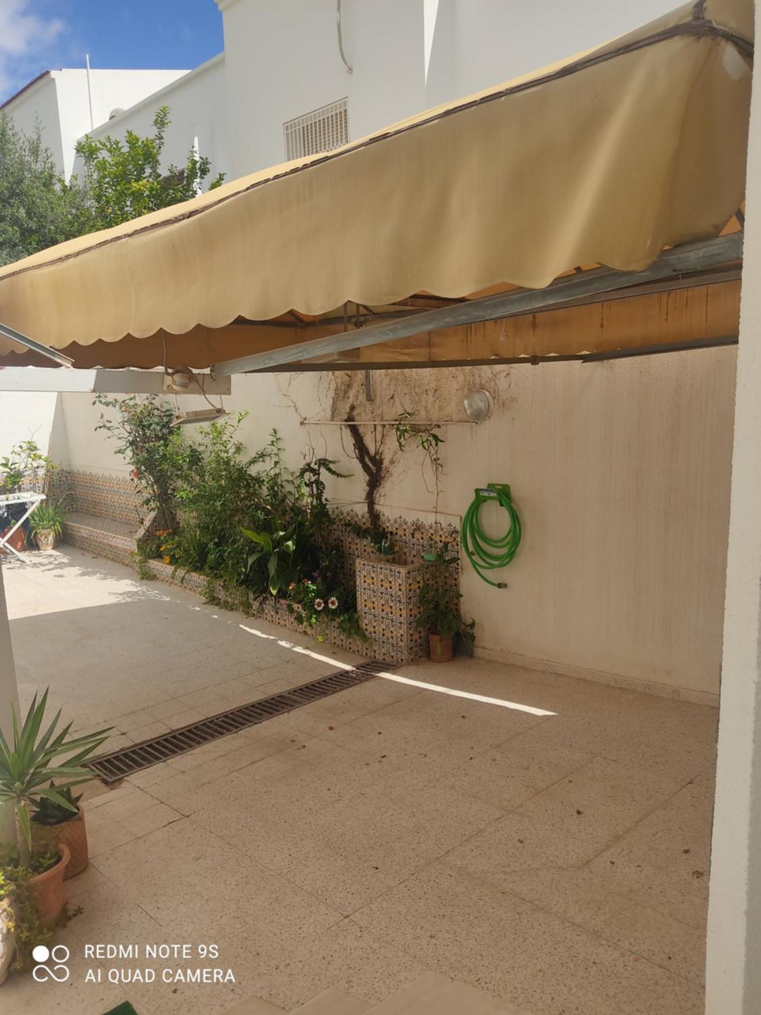Etage De Villa Avec Jardin, Pres De L'Aireport Et Parking Prive Ариана Екстериор снимка