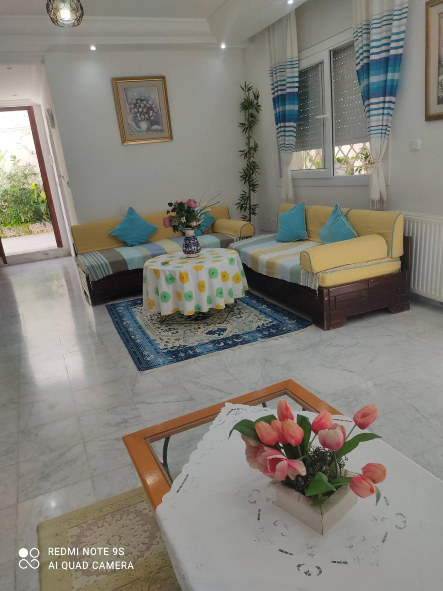 Etage De Villa Avec Jardin, Pres De L'Aireport Et Parking Prive Ариана Екстериор снимка