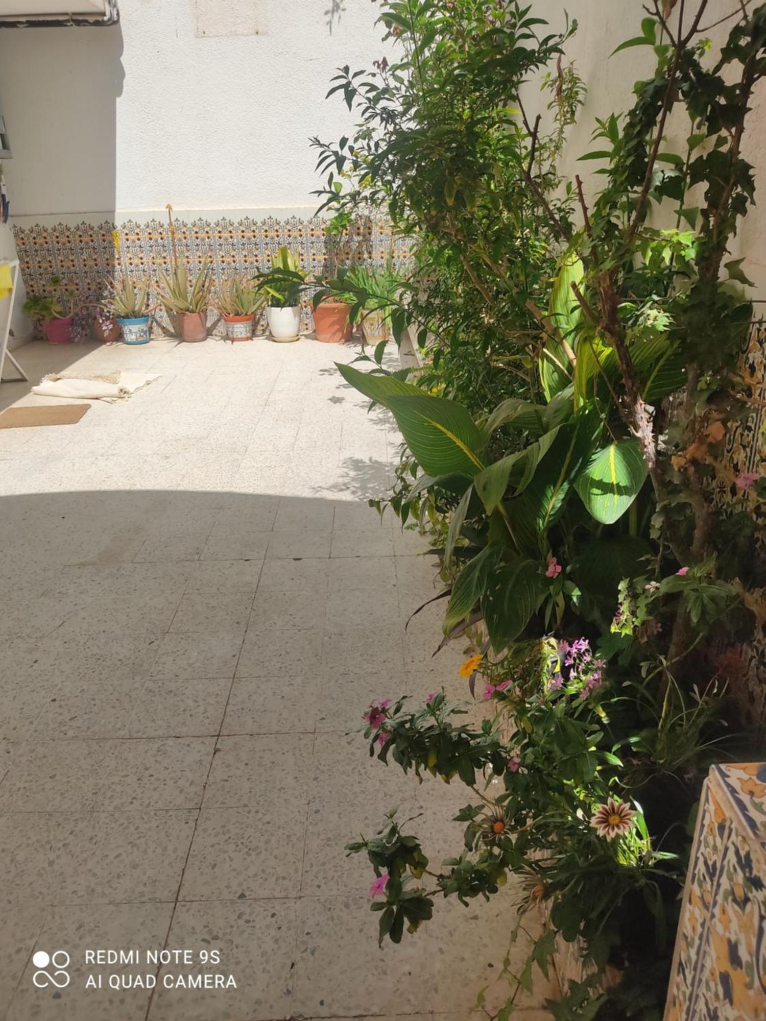 Etage De Villa Avec Jardin, Pres De L'Aireport Et Parking Prive Ариана Екстериор снимка